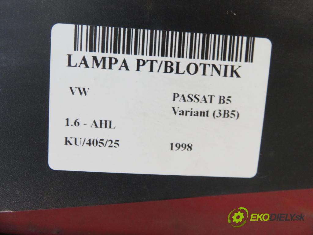 VW PASSAT B5 Variant (3B5) KOMBI 1998 74,00 1.6 - AHL 1595,00 Svetlo pravé zadné 3B9945112F