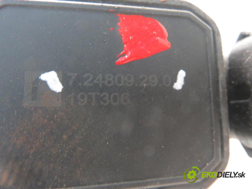 OPEL ZAFIRA A Nadwozie Wielkopojemne (MPV) (T98)  MINIVAN 2003 74,00 2.0 DTI 16V 101 - Y 20 DTH 1995,00 VENTIL: EGR 724809290