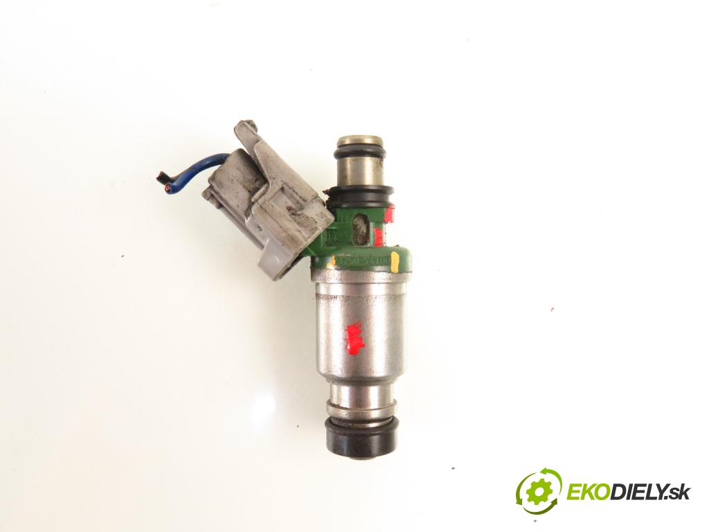 TOYOTA RAV 4 I (_A1_) SUV 1998 95,00 2.0 4WD - 3S-FE 1998,00 vstrekovač 2325074100 (Vstrekovač paliva)