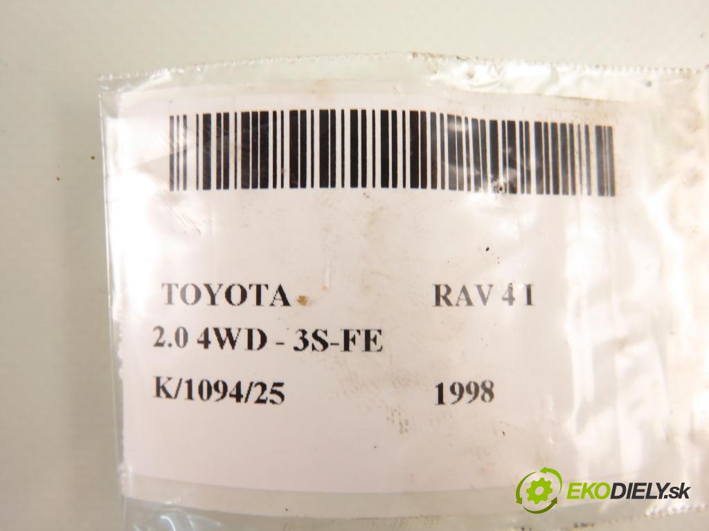 TOYOTA RAV 4 I (_A1_) SUV 1998 95,00 2.0 4WD - 3S-FE 1998,00 vstrekovač 2325074100 (Vstrekovač paliva)