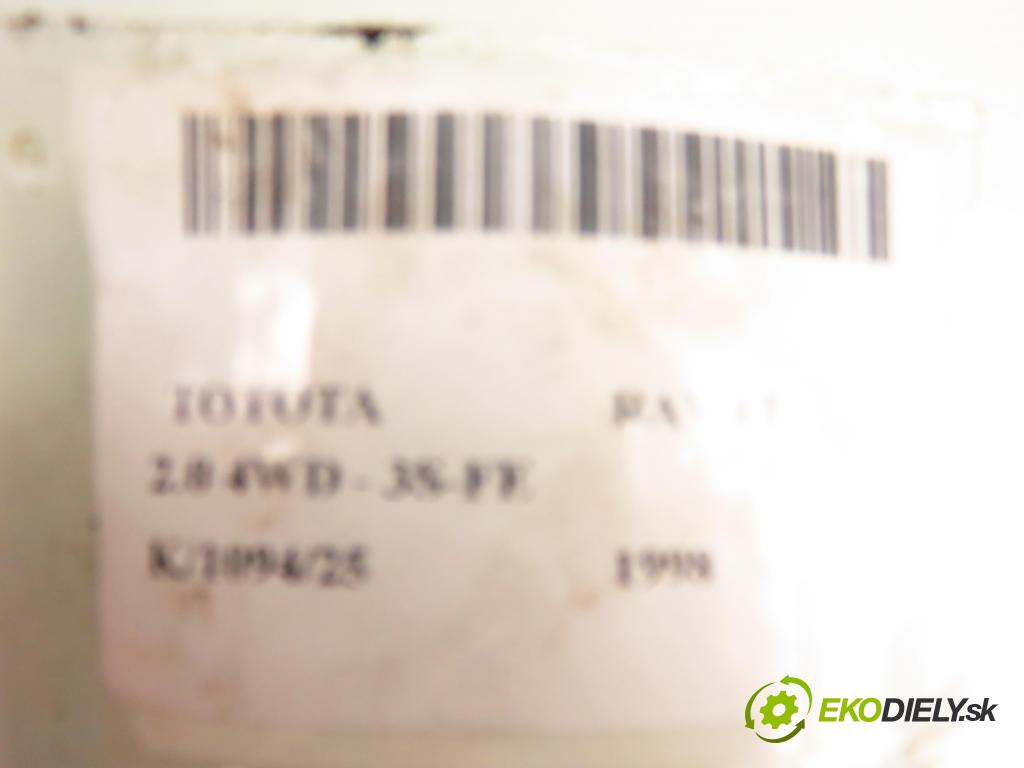 TOYOTA RAV 4 I (_A1_) SUV 1998 95,00 2.0 4WD - 3S-FE 1998,00 vstrekovač 2325074100 (Vstrekovač paliva)