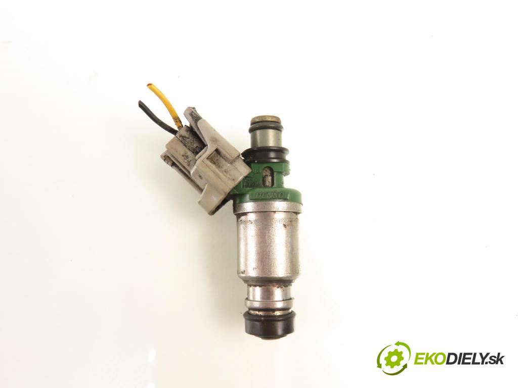 TOYOTA RAV 4 I (_A1_) SUV 1998 95,00 2.0 4WD - 3S-FE 1998,00 vstrekovač 2325074100 (Vstrekovač paliva)