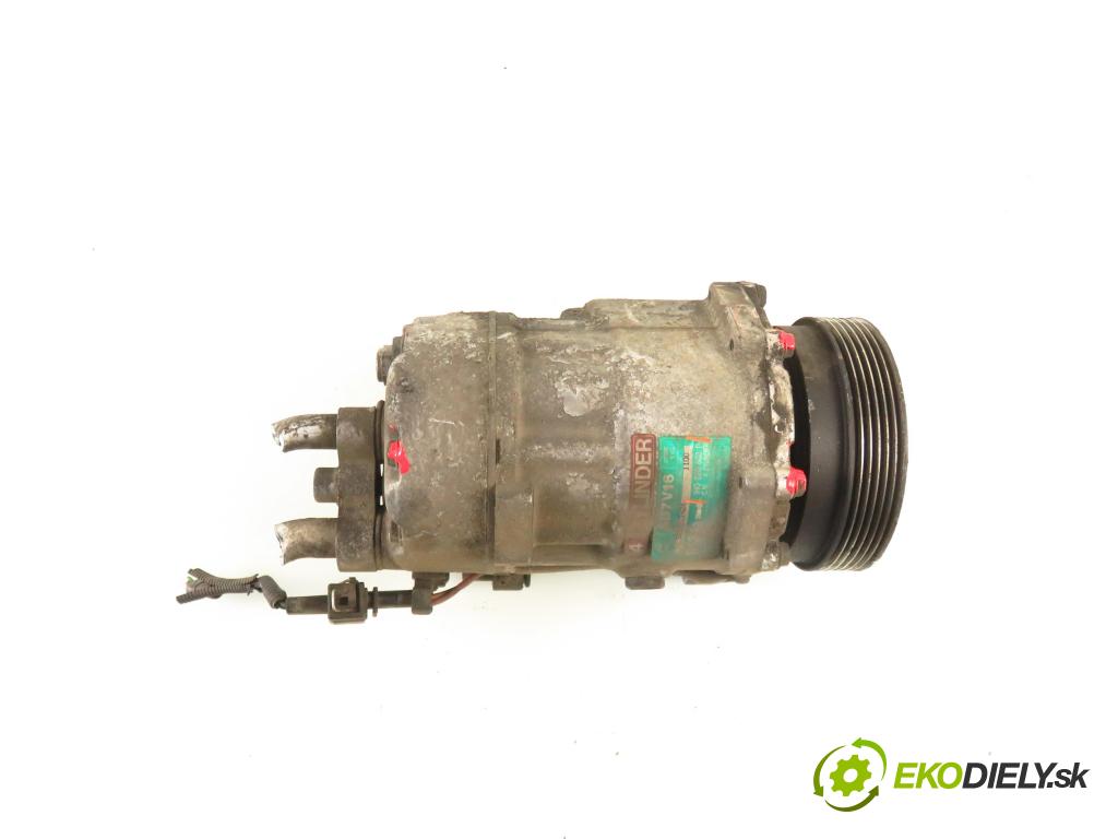VW PASSAT B3/B4 Variant (3A5, 35I) KOMBI 1994 74,00 1.6 - AEK 1595,00 KOMPRESOR: klimatizace 1H0820803D (Kompresor klimatizace)