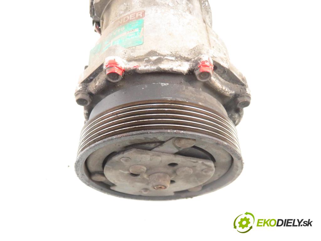VW PASSAT B3/B4 Variant (3A5, 35I) KOMBI 1994 74,00 1.6 - AEK 1595,00 KOMPRESOR: klimatizace 1H0820803D (Kompresor klimatizace)