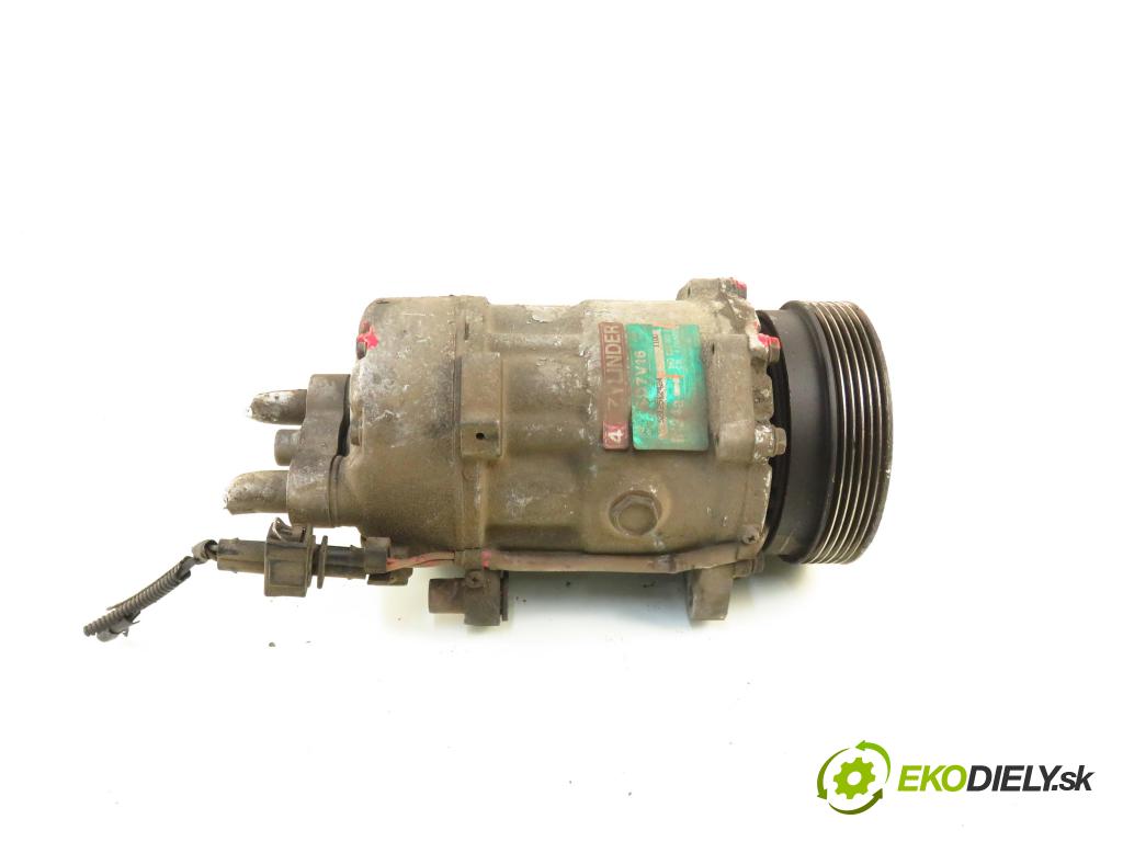 VW PASSAT B3/B4 Variant (3A5, 35I) KOMBI 1994 74,00 1.6 - AEK 1595,00 KOMPRESOR: klimatizace 1H0820803D (Kompresor klimatizace)