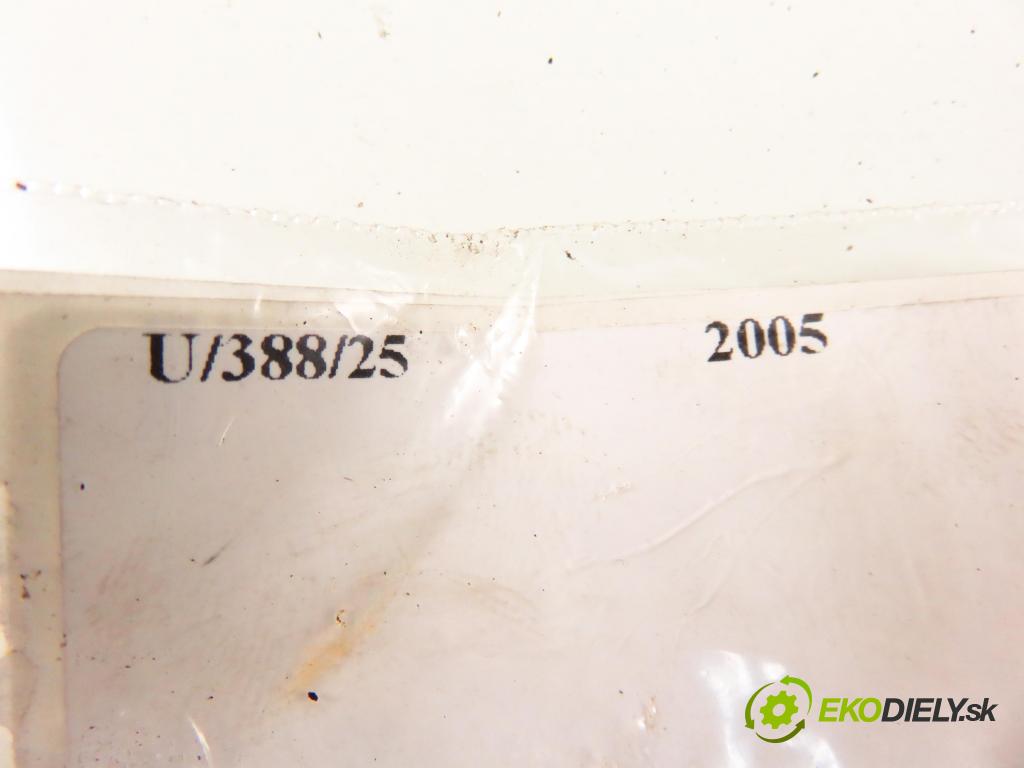 MITSUBISHI OUTLANDER I (CU_W) SUV 2005 100,00 2.0 (CU2W) - 4G63 (DOHC 16V) 1997,00 ZVEDÁK: 