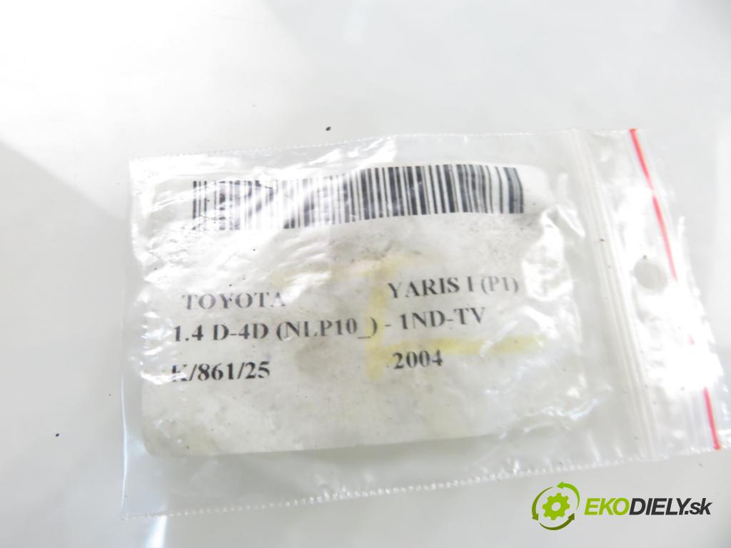 TOYOTA YARIS (_P1_) HB 2004 55,00 1.4 D-4D (NLP10_) - 1ND-TV 1364,00 vstrekovač 0445110085 ; 2367033010 (Vstrekovač paliva)