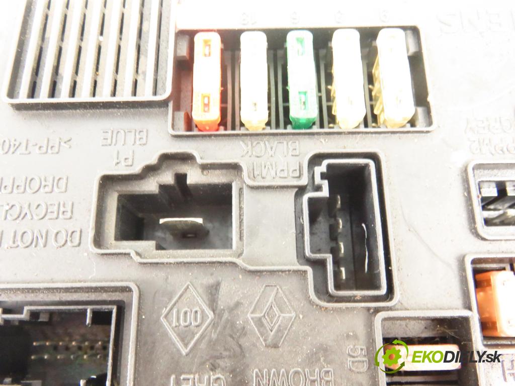 RENAULT MEGANE II (BM0/1_, CM0/1_) HB 2003 83,00 1.6 16V 113 - K4M 760 1598,00 MODUL BSM 8200306033B ; A118399300K