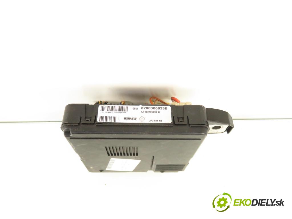 RENAULT MEGANE II (BM0/1_, CM0/1_) HB 2003 83,00 1.6 16V 113 - K4M 760 1598,00 MODUL BSM 8200306033B ; A118399300K