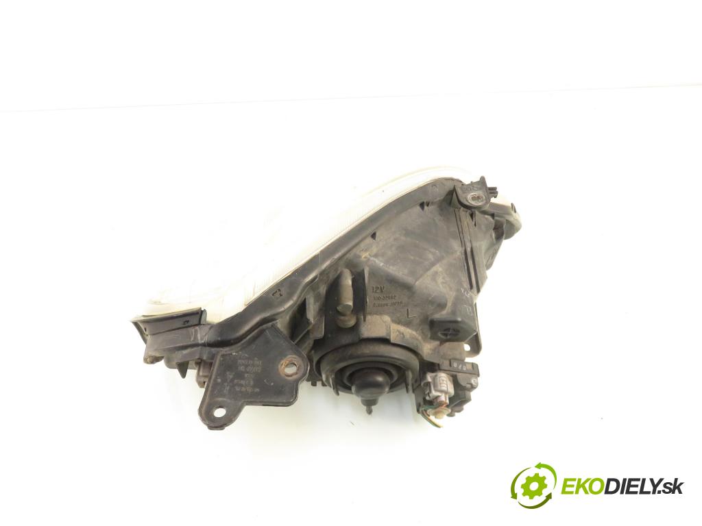 SUZUKI LIANA (ER) HB 2002 76,00 1.6 - M16A 1586,00 Svetlo LP