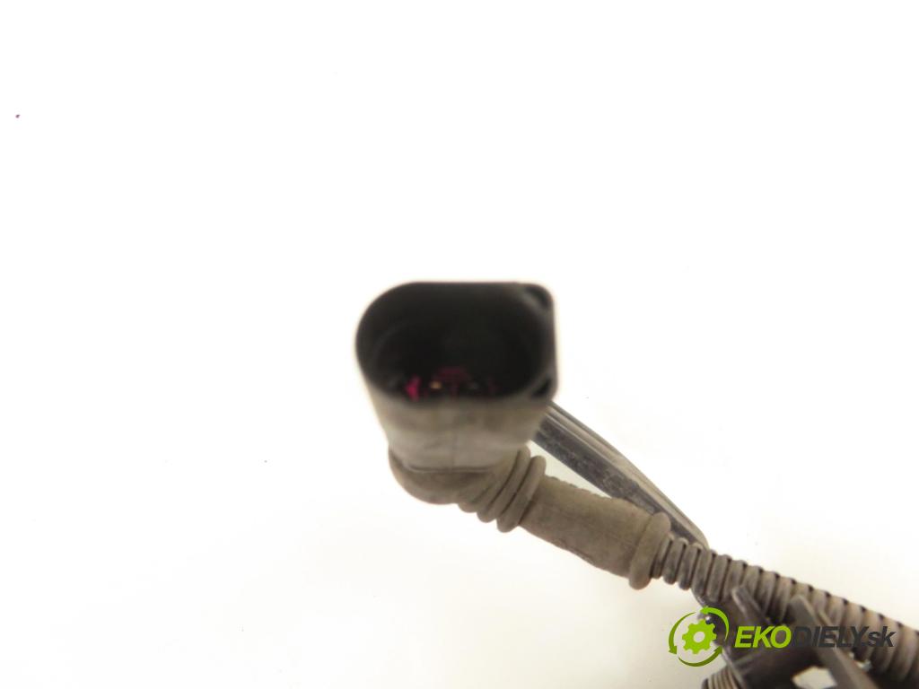 SEAT LEON (1M1) HB 2002 81,00 1.9 TDI 110 - ASV 1896,00 zámok kapoty 1M0823503