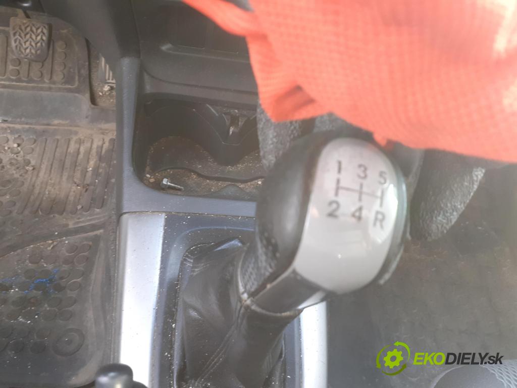 TOYOTA RAV 4 II (_A2_) SUV 2005 85,00 2.0 D-4D 4WD 116 - 1CD-FTV 1995,00 převodovka MANUALNA E353F