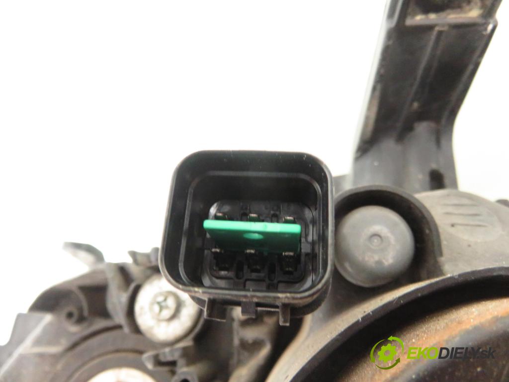 MITSUBISHI OUTLANDER I (CU_W) SUV 2005 100,00 2.0 (CU2W) - 4G63 (DOHC 16V) 1997,00 Svetlo PP P4326R ; P4323R