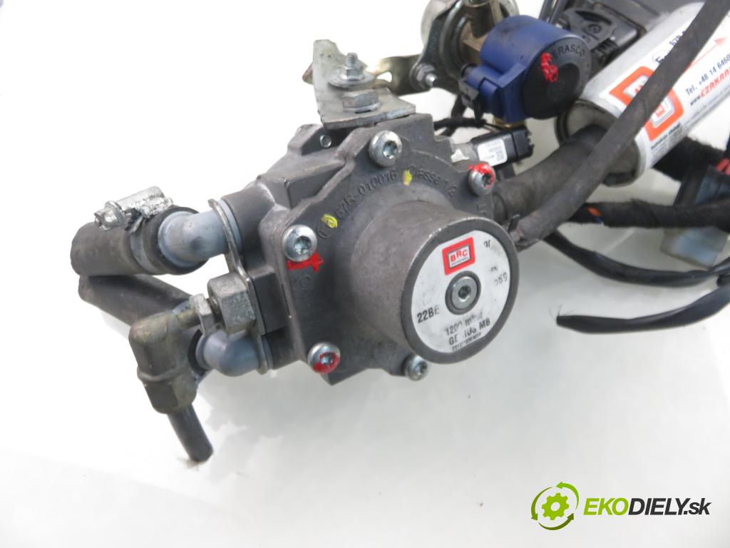 CITROEN C4 I (LC_) HB 2005 80,00 1.6 16V - NFU (TU5JP4) 1587,00 INSTALACE: LPG komplentní 67R011002 ; DE817025 ; 09SQ99020062