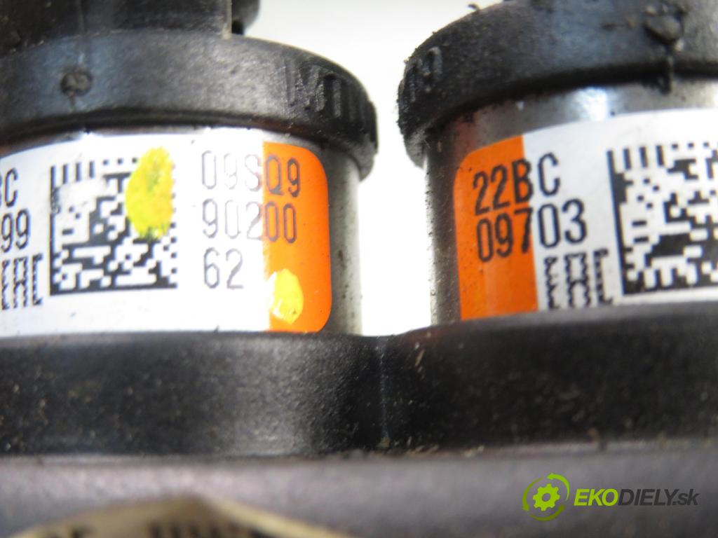 CITROEN C4 I (LC_) HB 2005 80,00 1.6 16V - NFU (TU5JP4) 1587,00 INSTALACE: LPG komplentní 67R011002 ; DE817025 ; 09SQ99020062
