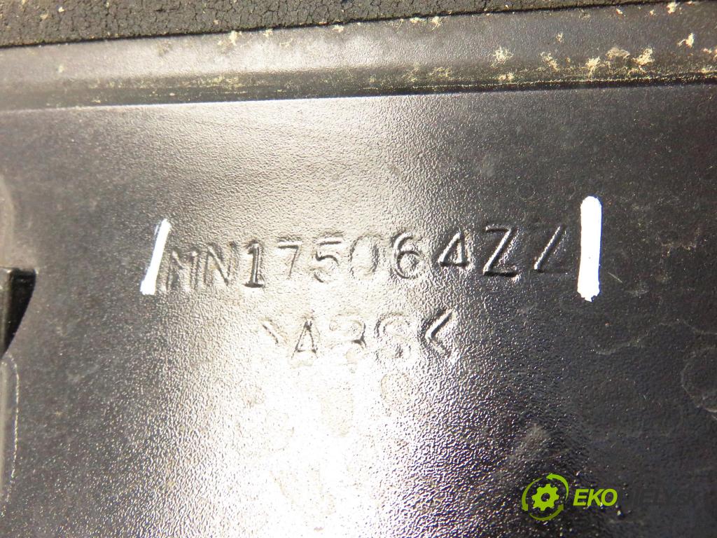 MITSUBISHI OUTLANDER I (CU_W) SUV 2005 100,00 2.0 (CU2W) - 4G63 (DOHC 16V) 1997,00 SPOJLER: dverí MN175064ZZ