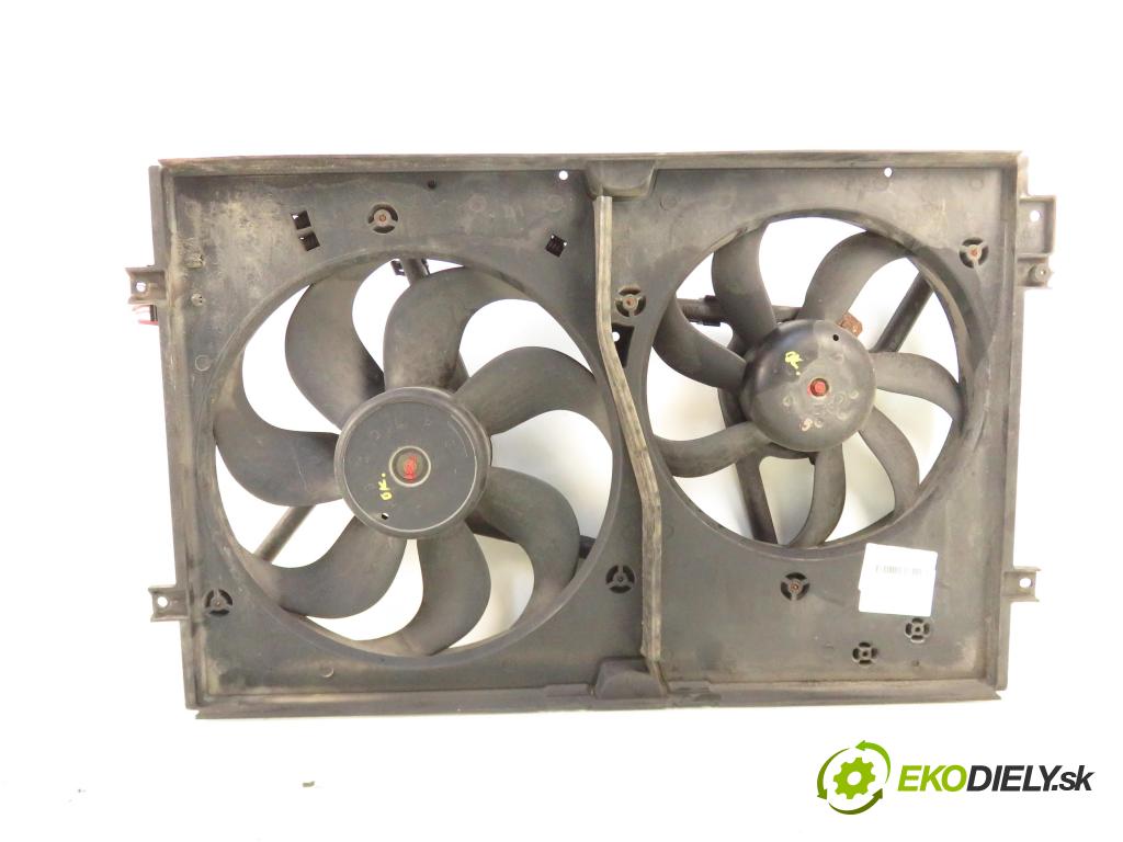 AUDI A3 (8L1) HB 2002 75,00 1.6 8V 102 - BFQ 1595,00 ventilátor chladič PODNEBÍ / VODA 1J0121207M ; 1J0121205B