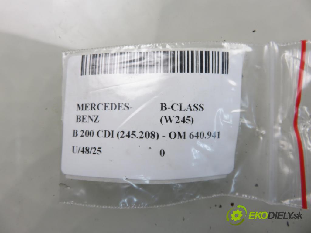MERCEDES-BENZ KLASA B Sports Tourer (W245) MINIVAN 2009 103,00 B 200 CDI (245.208) -  140 OM 640.941 1991,00 zámok kapoty 