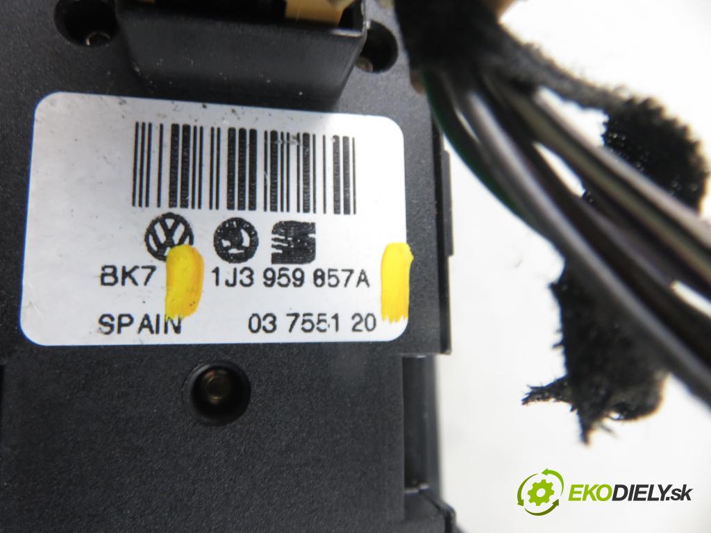 SKODA FABIA I (6Y2) HB 2003 55,00 1.4 16V - BBY 1390,00 Panel ovládaní oken 1J3959857A ; 6Y1867227B