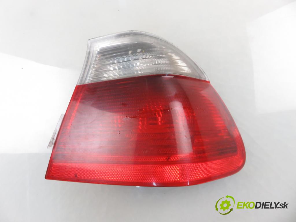 BMW 3 (E46) SEDAN 1999 100,00 320 d 136 - M47 D20 (204D1) 1951,00 světlo pravé zadní 8383822