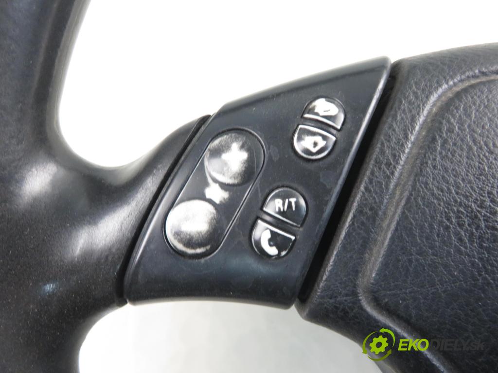 BMW 3 (E46) SEDAN 1999 100,00 320 d 136 - M47 D20 (204D1) 1951,00 volant 1094409 ; 1095767 (Volant)