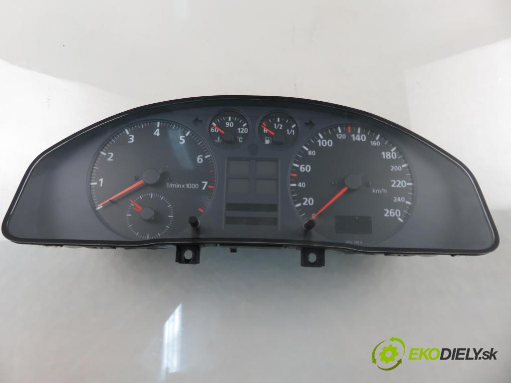 AUDI A4 (8D2, B5) SEDAN 1996 74,00 1.6 8V 100 - ADP 1595,00 prístrojovka elektrický 8D0919033C
