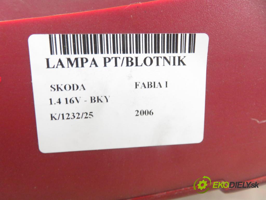 SKODA FABIA I (6Y2) HB 2006 55,00 1.4 16V - BKY 1390,00 světlo pravé zadní 6Y6945112C ; 6Y6945096D