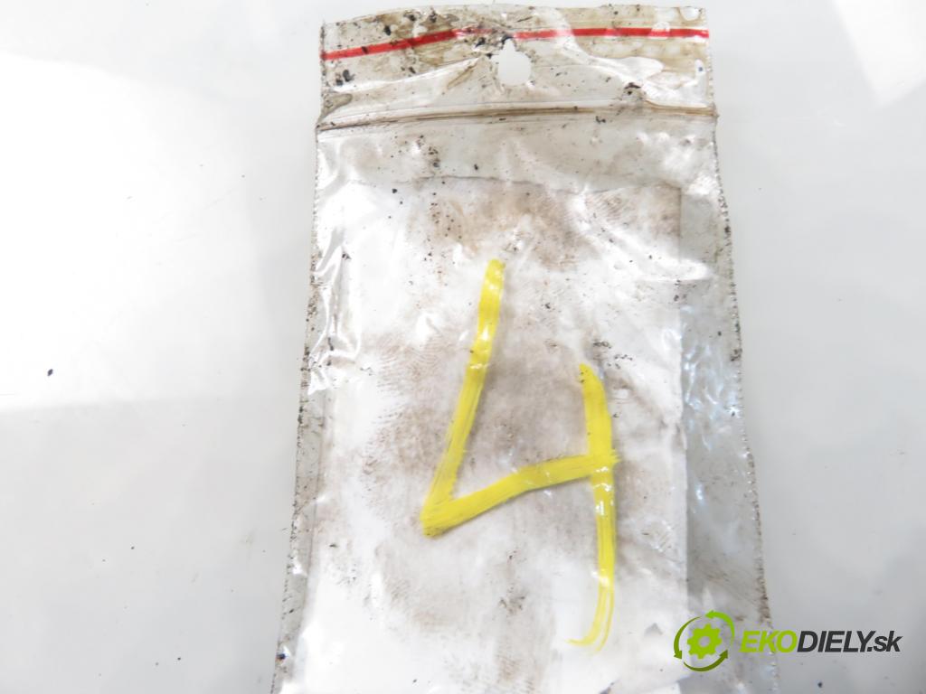 MERCEDES-BENZ KLASA A (W168) HB 1998 44,00 A 160 CDI (168.007) - OM 668.941 1689,00 vstrekovač 0445110015 ; 6680700287 (Vstrekovač paliva)