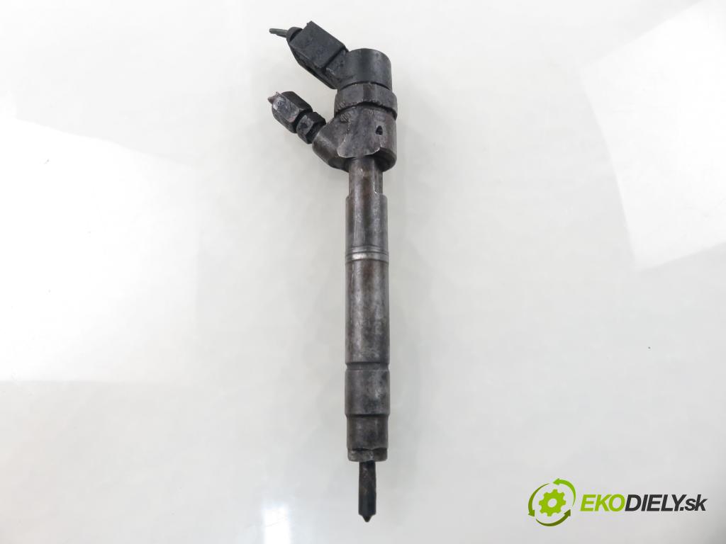 MERCEDES-BENZ KLASA A (W168) HB 1998 44,00 A 160 CDI (168.007) - OM 668.941 1689,00 vstrekovač 0445110015 ; 6680700287 (Vstrekovač paliva)