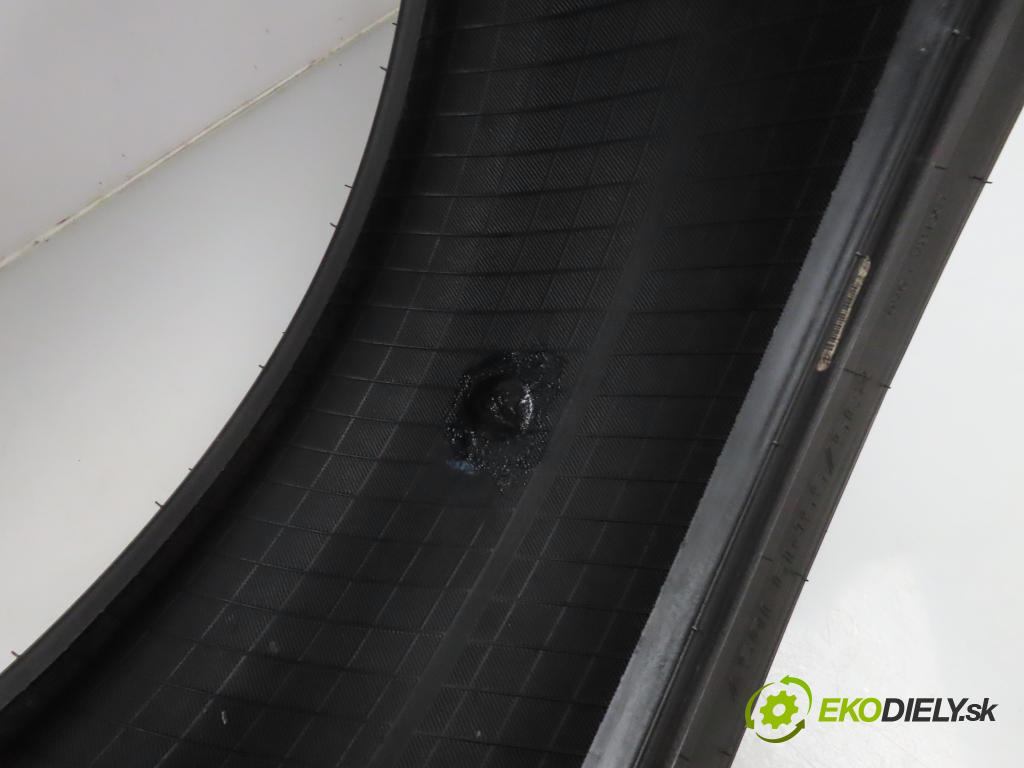    2017    PNEUMATIKY: / PNEUMATIKY: ZIMA 