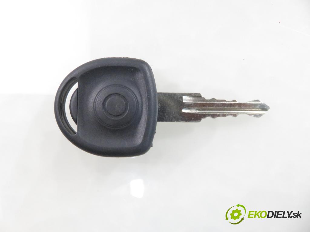 OPEL ZAFIRA A Nadwozie Wielkopojemne (MPV) (T98)  MINIVAN 2001 74,00 2.0 DTI 16V 101 - Y 20 DTH 1995,00 spinačka 24445098 ; 5WK4763 (Spínacia skrinka)