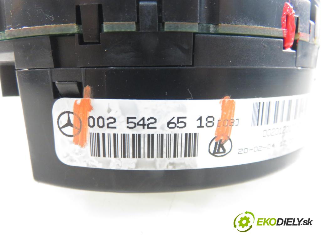 MERCEDES-BENZ VANEO (414) MINIVAN 2003 67,00 1.7 CDI (414.700) - OM 668.914 1689,00 PÁSKA: air BAG 0025426518