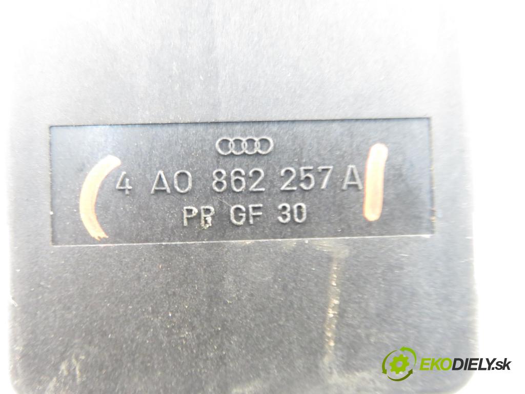 AUDI 80 (8C, B4) SEDAN 1993 55,00 1.9 TD - AAZ 1896,00 motorek zámku centrálního 4A0862257A