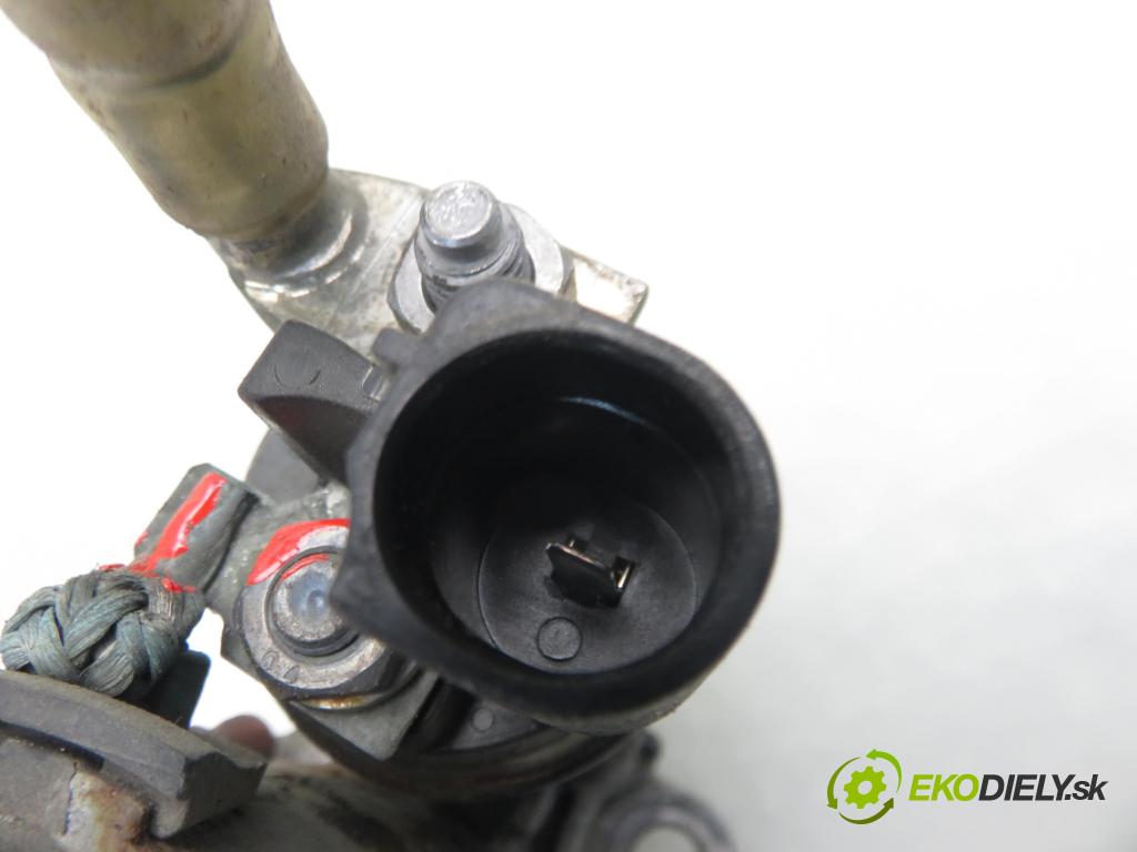 SEAT ALTEA (5P1) MINIVAN 2005 110,00 2.0 FSI - BLR 1984,00 startér  (Startér)