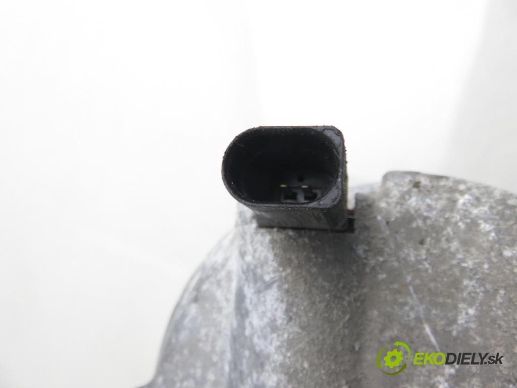 SEAT ALTEA (5P1) MINIVAN 2005 110,00 2.0 FSI - BLR 1984,00 KOMPRESOR: klimatizácie 8FK351322741 (Kompresor klimatizácie)