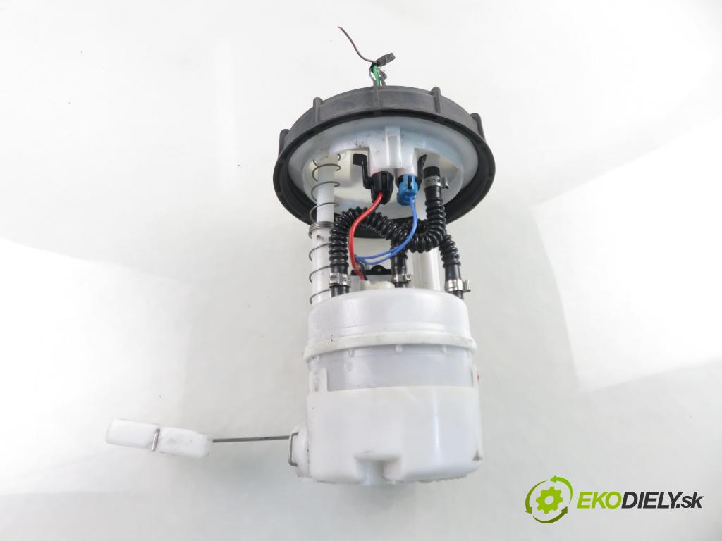 RENAULT CLIO III (BR0/1, CR0/1) HB 2009 55,00 1.2 16V Hi-Flex (BR1U, CR1U) - D4F 742 1149,00 Pumpa paliva