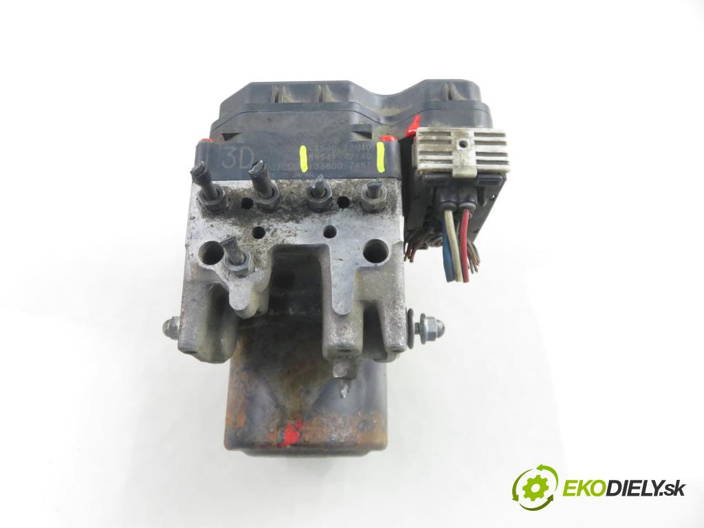 TOYOTA RAV 4 II (_A2_) SUV 2005 85,00 2.0 D-4D 4WD 116 - 1CD-FTV 1995,00 Pumpa ABS 4454042040 ; 8954142140 ; 1338007451 (Pumpa ABS)