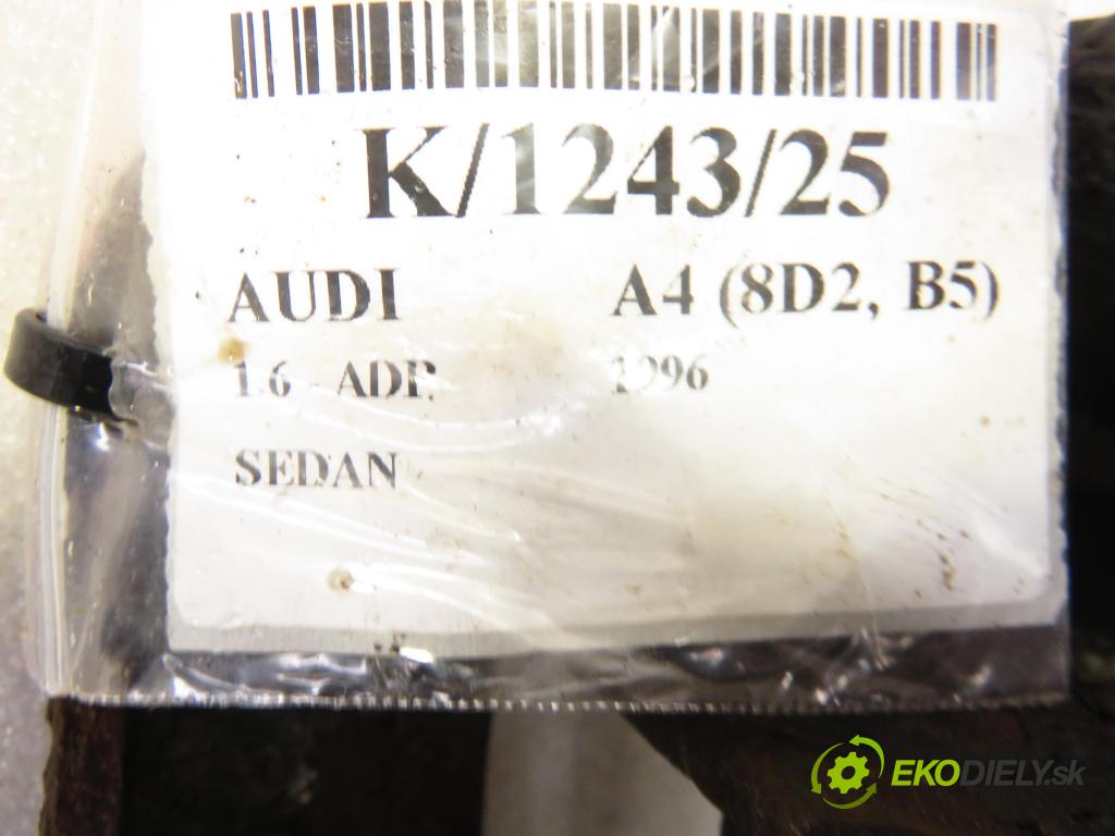 AUDI A4 (8D2, B5) SEDAN 1996 74,00 1.6 8V 100 - ADP 1595,00 výztuha zadní část ABS