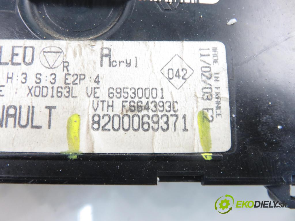 RENAULT CLIO II (BB_, CB_) HB 2003 66,00 1.6 (B/CB0D) - K7M 744 1598,00 Panel kúrenia KLIMATRONIK 8200069371