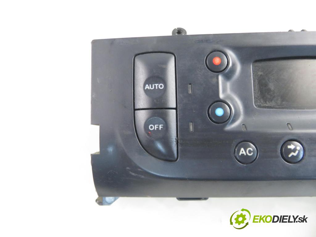 RENAULT CLIO II (BB_, CB_) HB 2003 66,00 1.6 (B/CB0D) - K7M 744 1598,00 Panel kúrenia KLIMATRONIK 8200069371