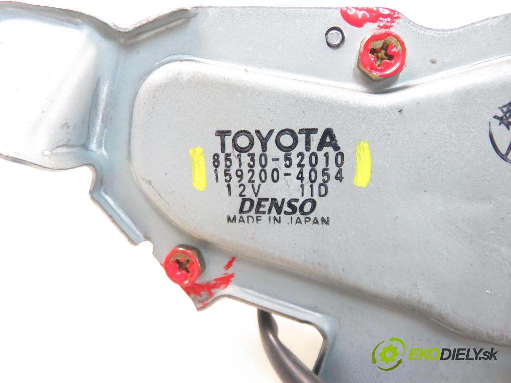 TOYOTA YARIS (_P1_) HB 2003 55,00 1.4 D-4D (NLP10_) - 1ND-TV 1364,00 motorek stěrače ZADNÍ: 8513052010 ; 1592004054