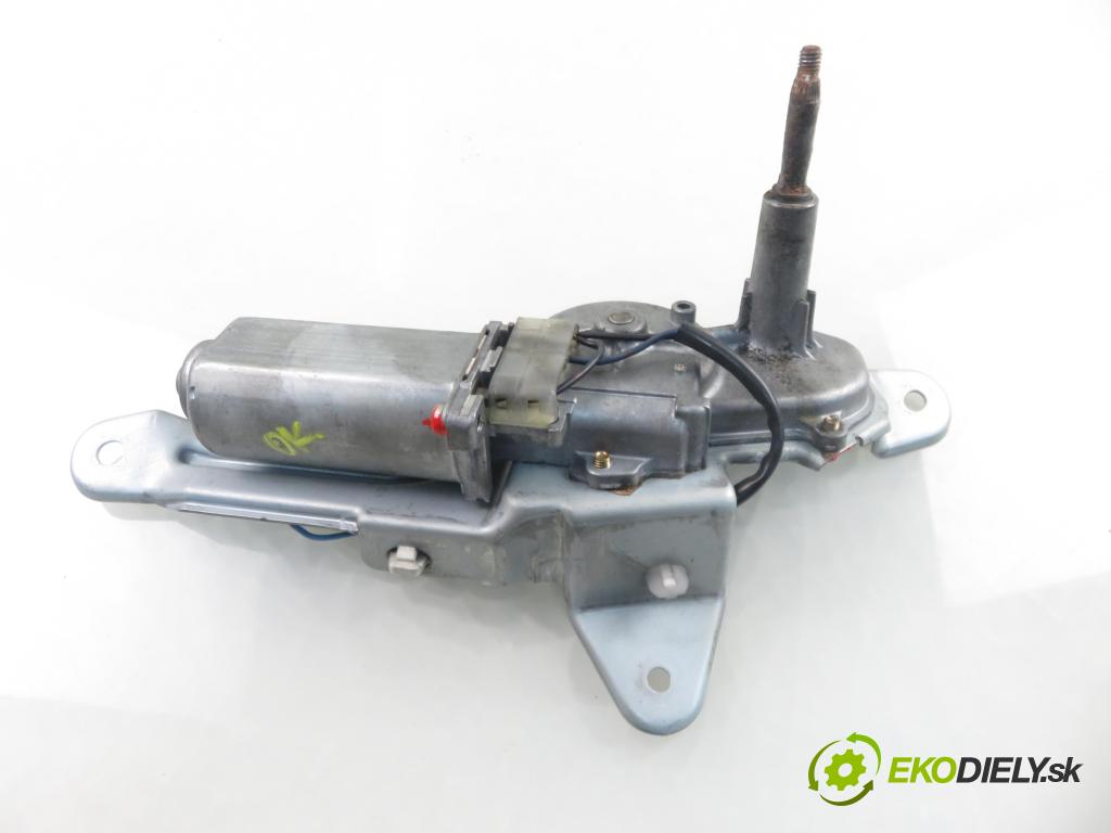 TOYOTA YARIS (_P1_) HB 2003 55,00 1.4 D-4D (NLP10_) - 1ND-TV 1364,00 motorek stěrače ZADNÍ: 8513052010 ; 1592004054
