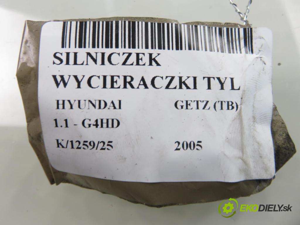 HYUNDAI GETZ (TB) HB 2005 49,00 1.1 1086,00 motorek stěrače ZADNÍ: 987001C000