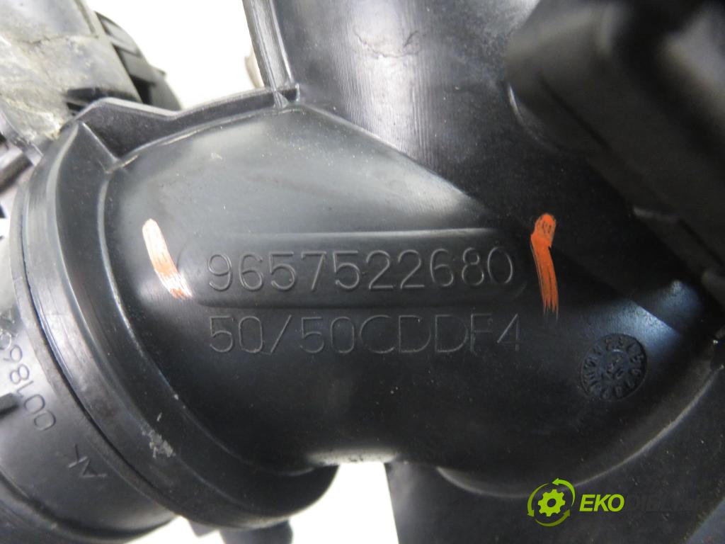 VOLVO S40 II (MS) SEDAN 2008 100,00 2.0 D - D 4204 T 1997,00 škrtíci klapka 9657522680 ; 9639027480 (Škrticí klapka)
