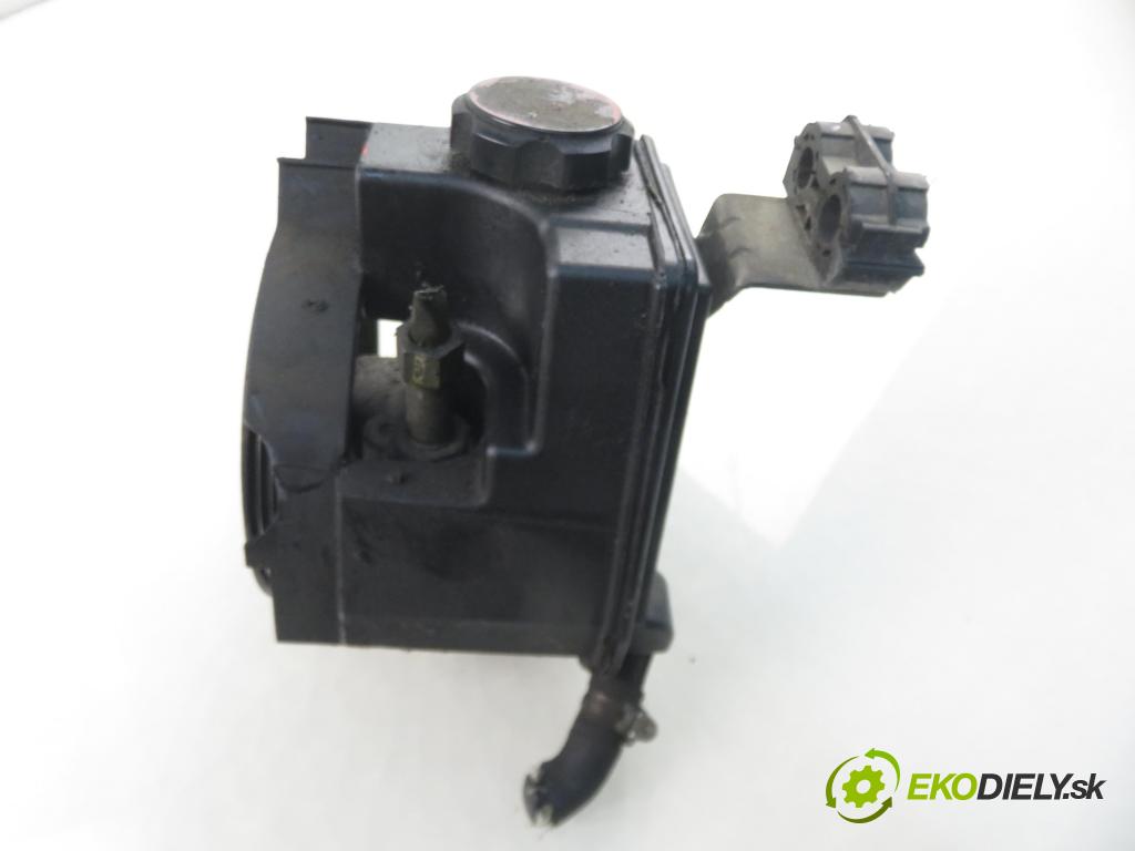 PEUGEOT 206 liftback (2A/C) HB 2004 440,00 1.1 i - HFX (TU1JP) 1124,00 pumpa servočerpadlo 9637058480 (Servočerpadlo)