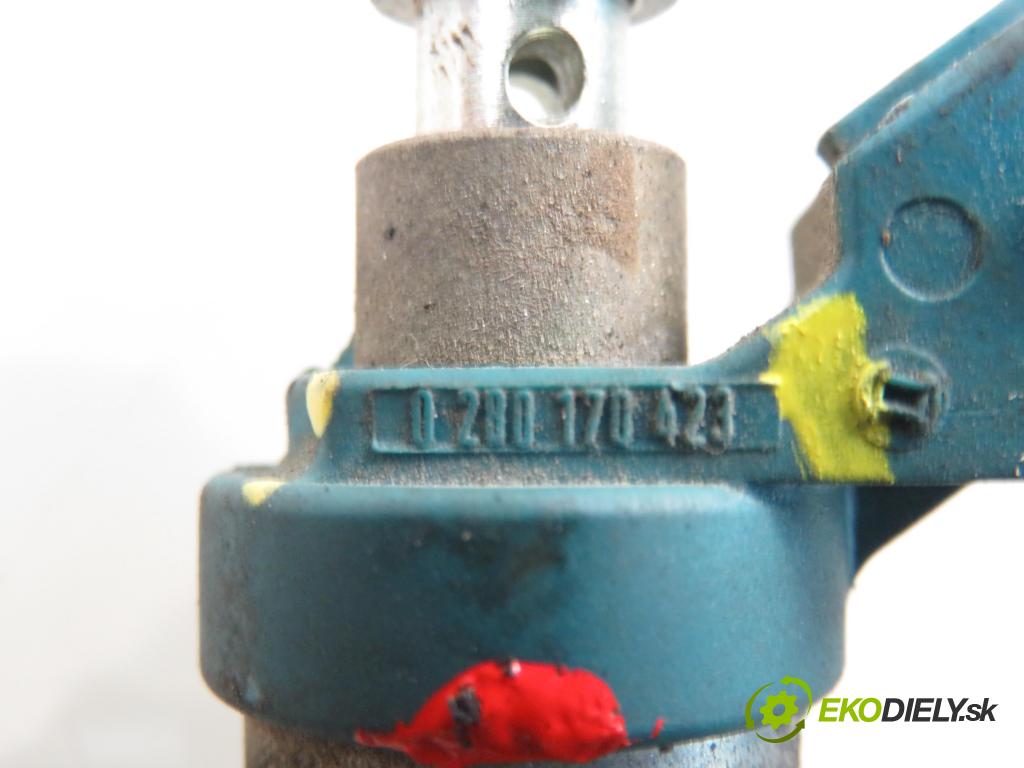 AUDI 80 (89, 89Q, 8A, B3) SEDAN 1989 66,00 1.8 S 90 (KE-Jetronic) - JN 1781,00 vstrekovač 0280170423 ; 026906171 (Vstrekovač paliva)