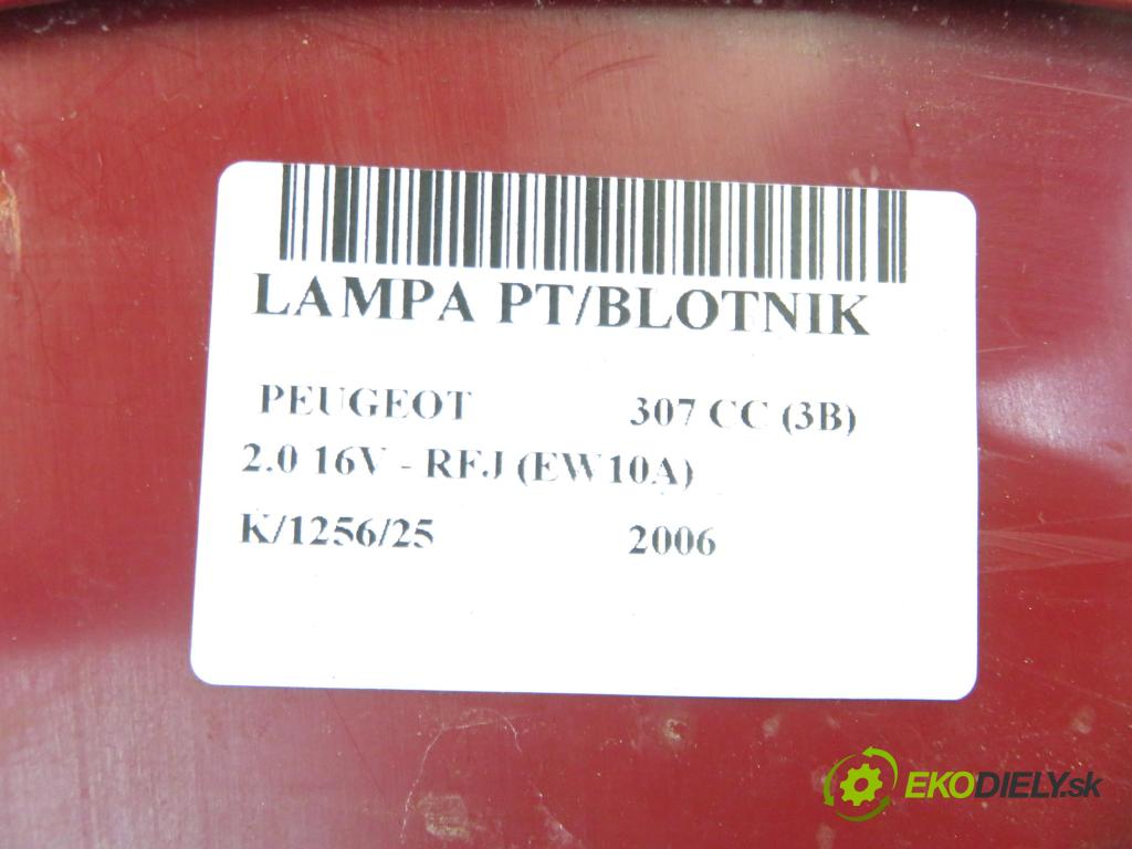 PEUGEOT 307 CC (3B) C/C 2006 0,00 2.0 16V - RFJ (EW10A) 1997,00 světlo pravé zadní