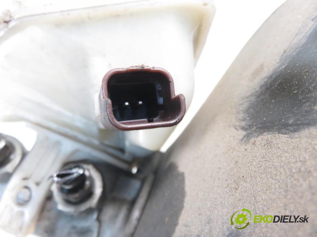 PEUGEOT 307 CC (3B) C/C 2006 0,00 2.0 16V - RFJ (EW10A) 1997,00 posilovač 9680836880 ; 0204051592 (Servočerpadlo)