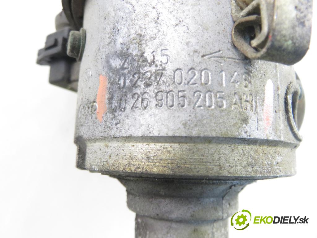 AUDI 80 (89, 89Q, 8A, B3) SEDAN 1989 66,00 1.8 S 90 (KE-Jetronic) - JN 1781,00 rozdělovač ZAPALOVÁNÍ 0237020148 ; 026305205AH