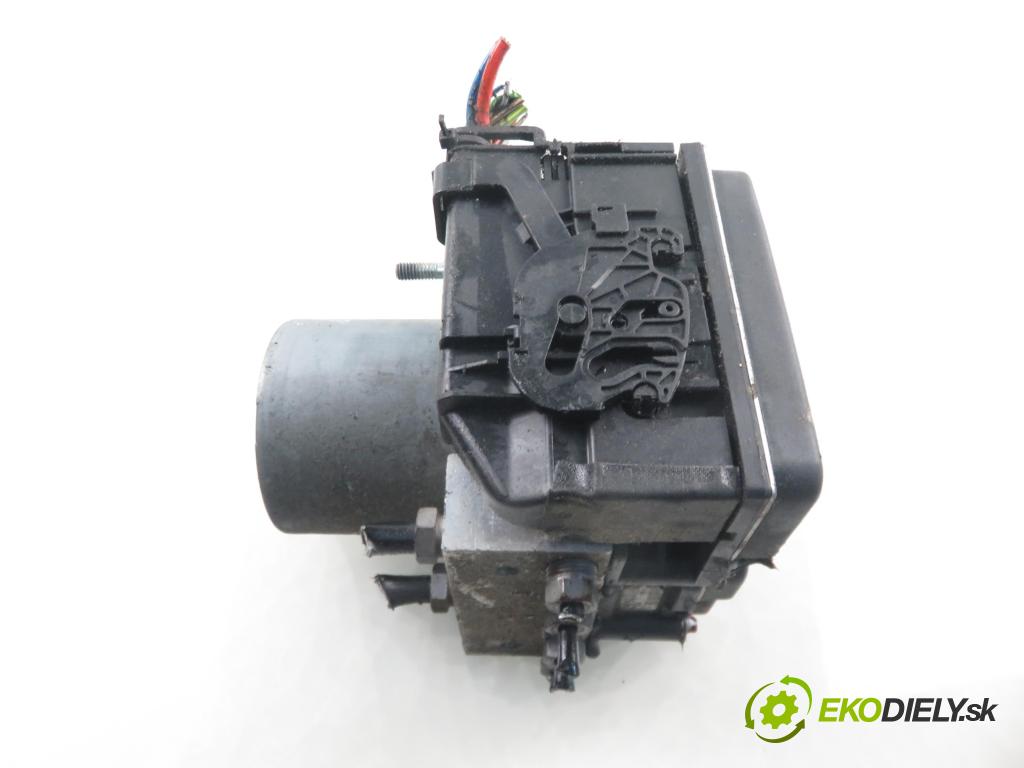 PEUGEOT 307 CC (3B) C/C 2006 0,00 2.0 16V - RFJ (EW10A) 1997,00 Pumpa ABS 0265950558 ; 9658299680 (Pumpa ABS)